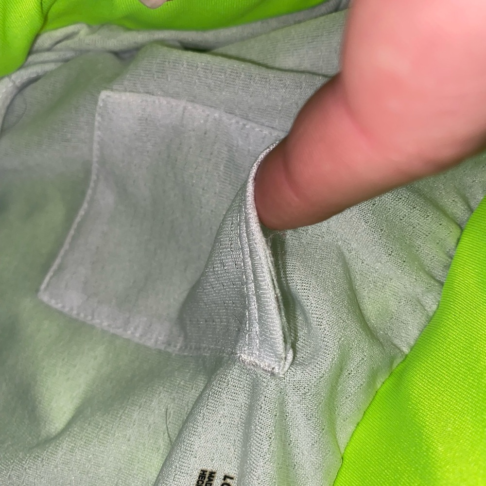Under Armour shorts - Picture 4 of 5